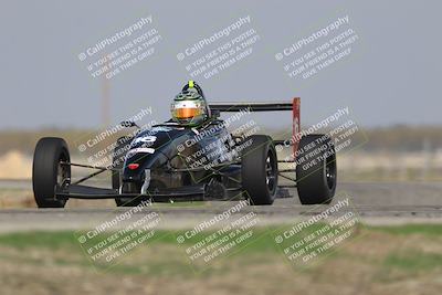 media/Oct-25-2025-CalClub SCCA (Sat) [[34c778dfbe]]/Group 3/Qualifying/